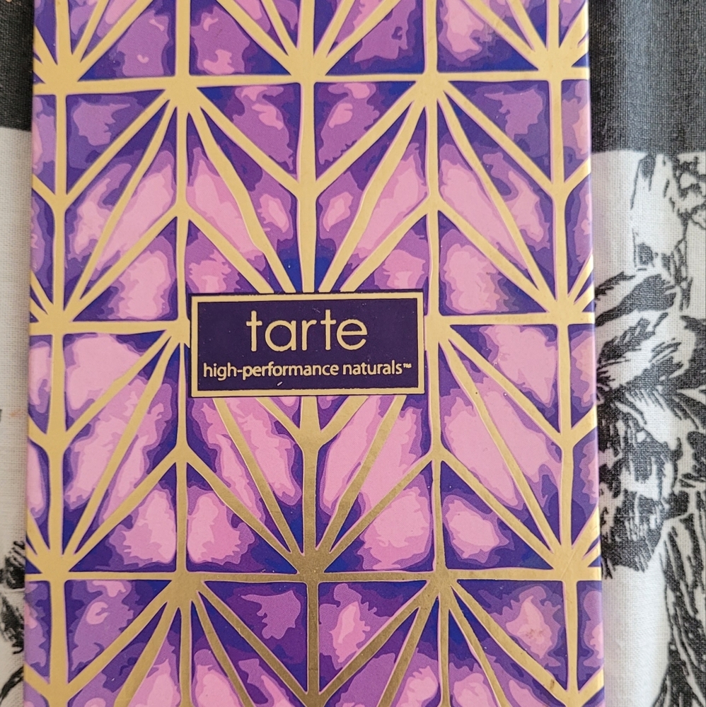Eyeshadow palette